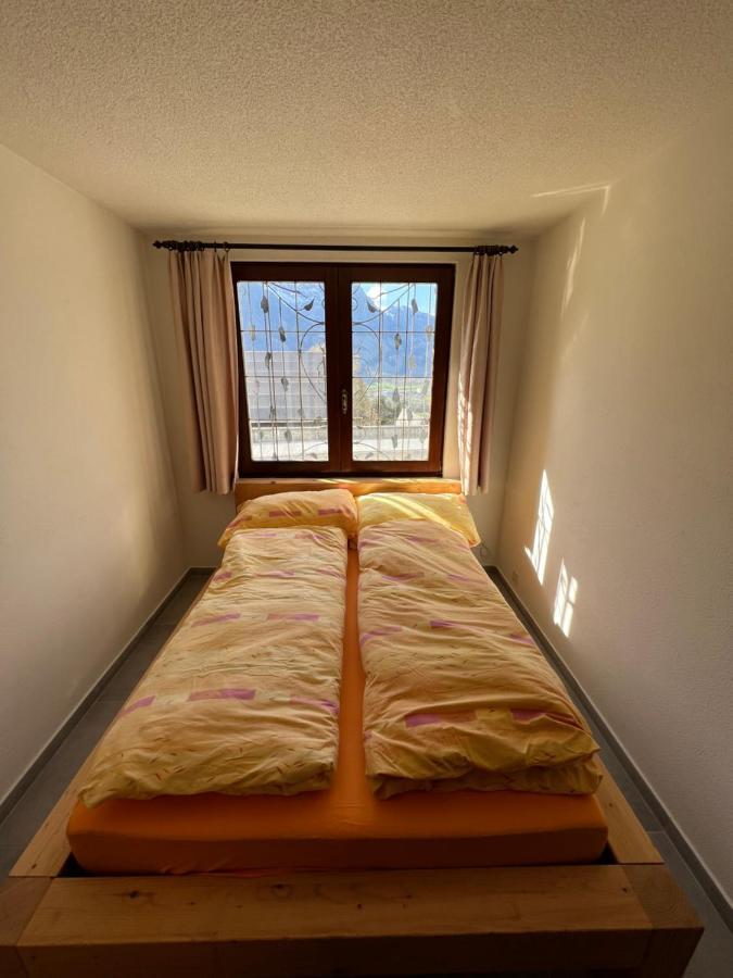 Tiny Apartment With Amazing View, Garden & Terras Schattdorf ภายนอก รูปภาพ